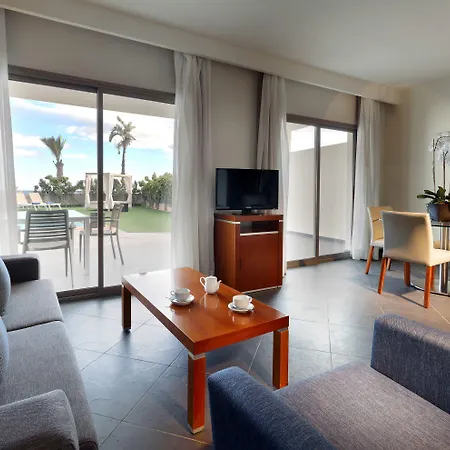 אתר נופש Eurostars Salinas 4*