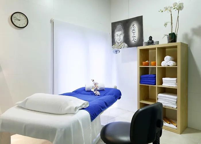 منتجع Eurostars Salinas 4*