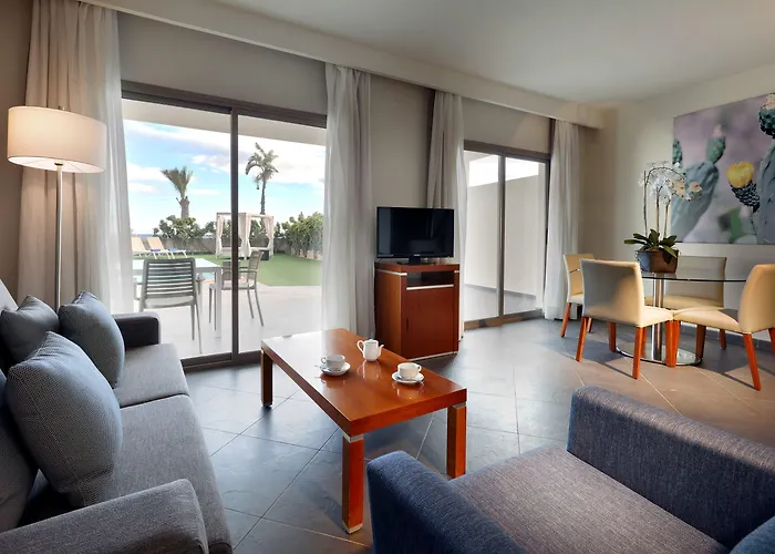 Üdülőközpont Eurostars Salinas 4*